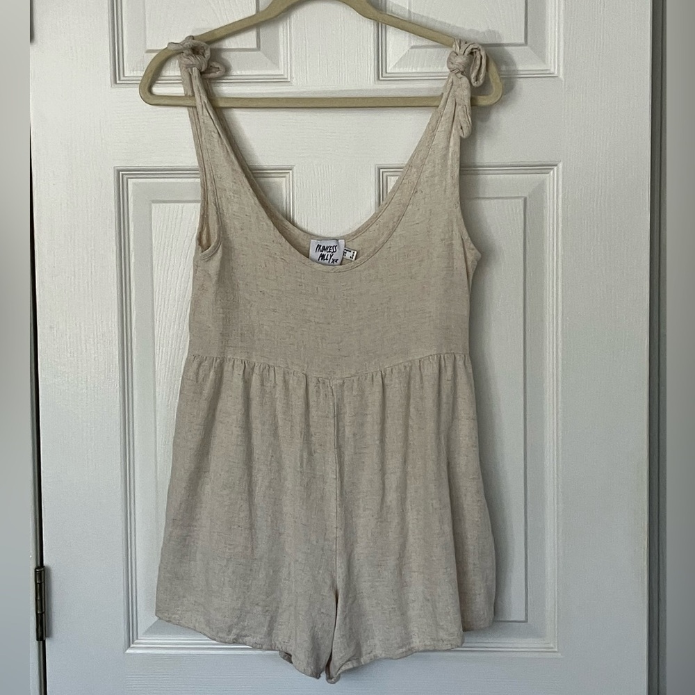 Princess Polly Tay Short Romper Outfit Tie Shoulder Straps Pockets Linen Beige 2 - Picture 6 of 15